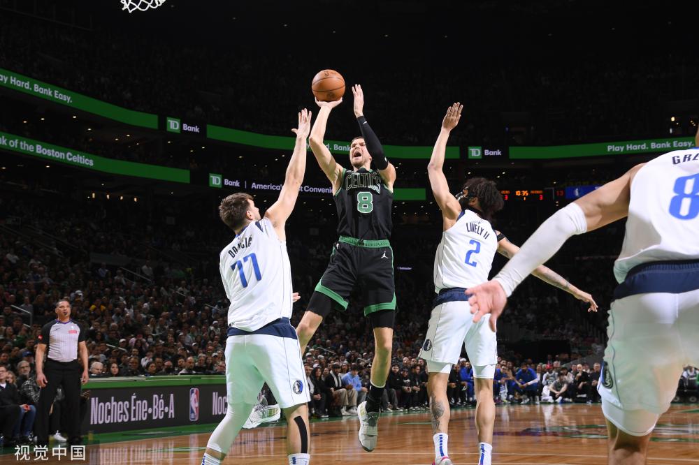 英超赛场不 英超赛场不